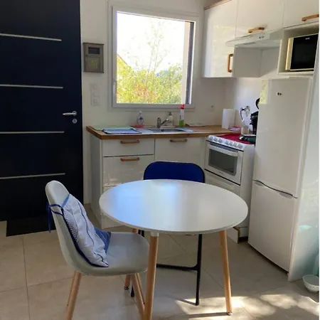 F2 Dans Un Endroit Paisible *