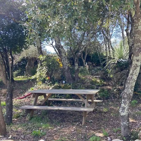 F2 Dans Un Endroit Paisible Causse-de-la-Selle